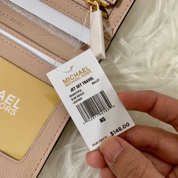 Michael Kors Jet Set Travel Slim Bifold - Picture 4 of 4